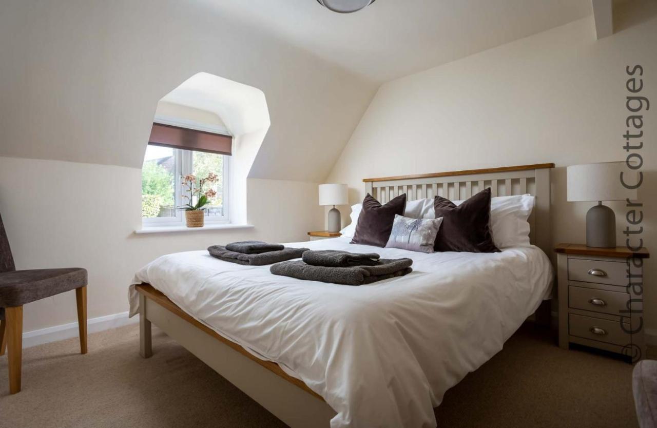 Weir Cottage Bourton-on-the-Water Extérieur photo