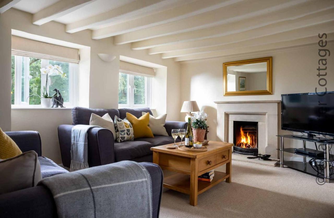 Weir Cottage Bourton-on-the-Water Extérieur photo