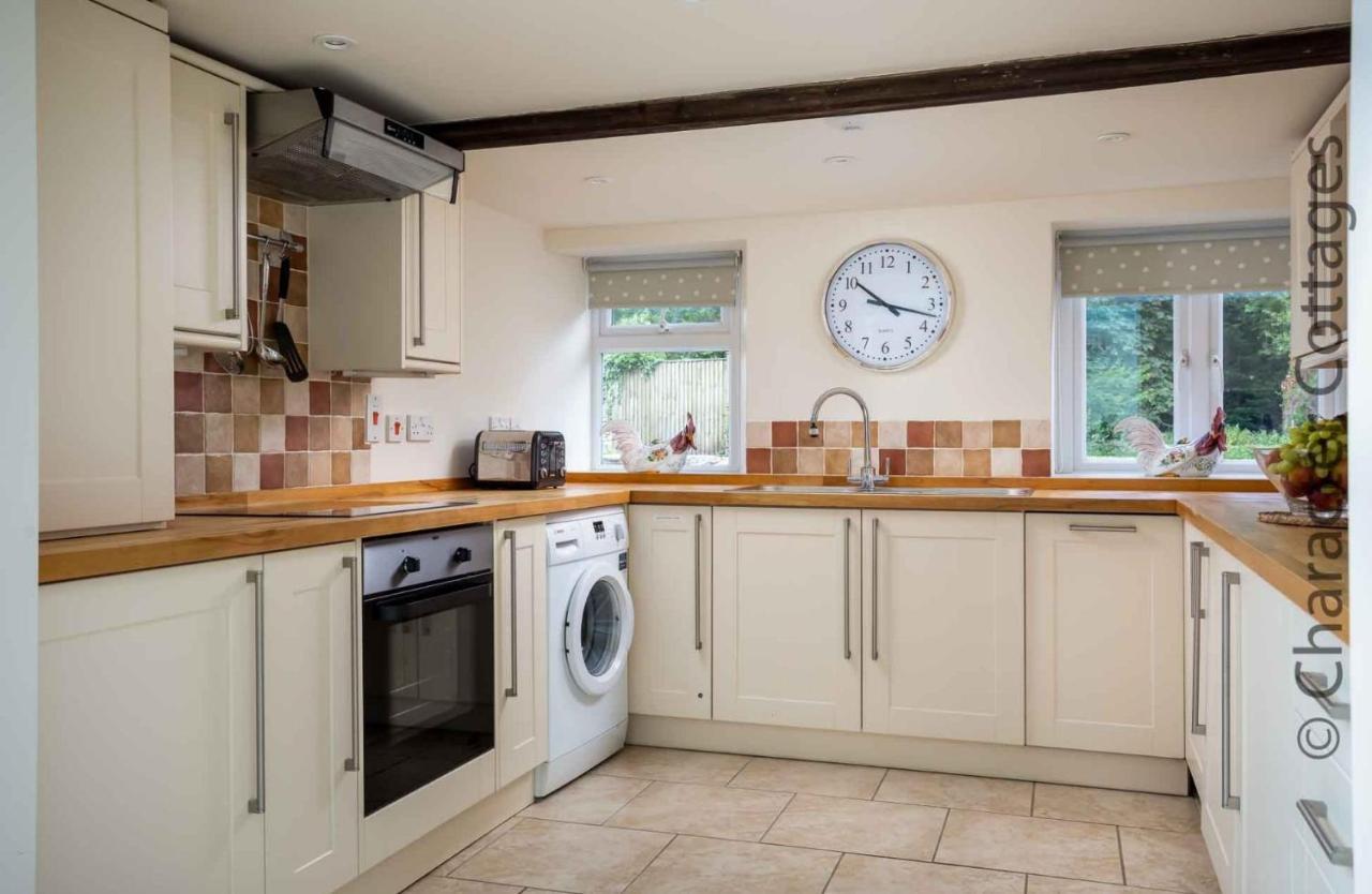 Weir Cottage Bourton-on-the-Water Extérieur photo